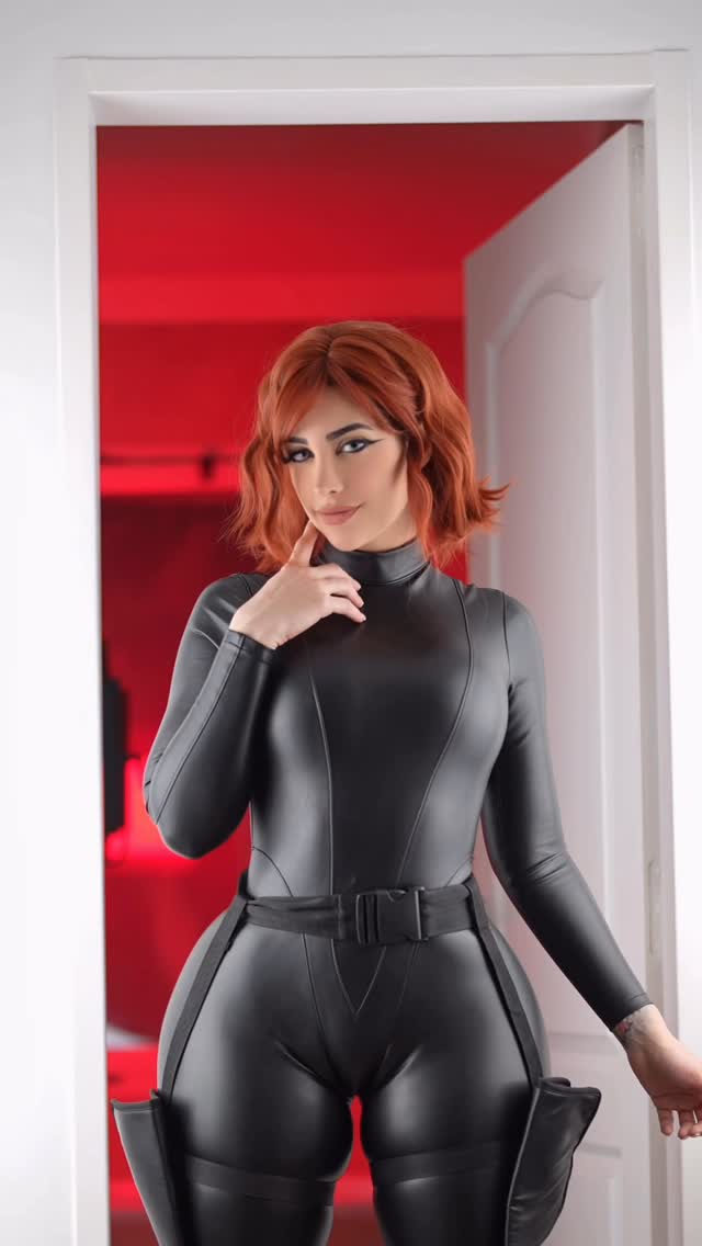 Do you need to be rescued? 🖤