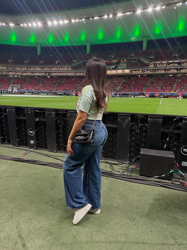 ⚽🔥 México vs Ecuador en Guadalajara fue una locura total... ¡y @persil_detergente nos acompañó en cada momento! 💚Vivimos una misión impecable junto a Persil, patrocinador oficial de la Selección Mexicana. Porque así como nosotros lo damos todo, Persil también, con su acción profunda de limpieza y remoción de manchas difíciles. 👕✨#TúLoDasTodoNosotrosTambién#TúLoDasTodoPersilTambién#MisiónImpecable