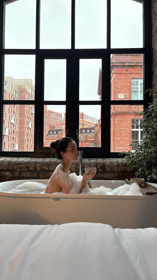 A perfect staycation in the city 🌃 by @maddisonjaizani
