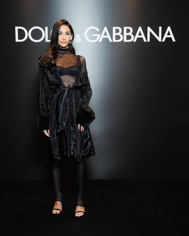 Living la dolce vita with @dolcegabbana thank you for having us! Bellisima collezione 🌹 by @zion.moreno