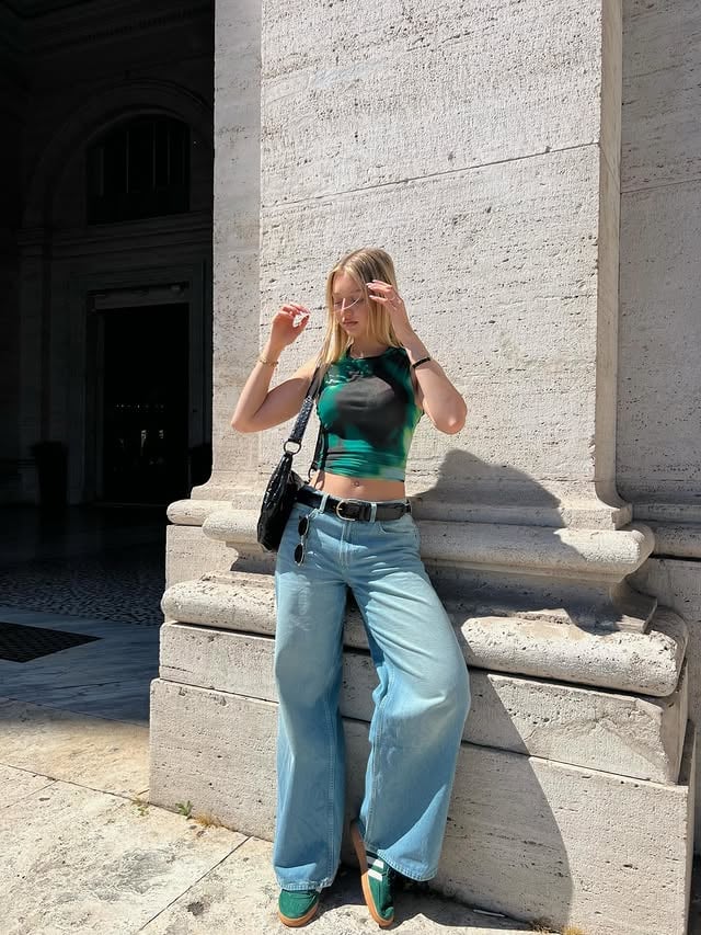 matching with the vibe🍏🦋 #outfit #fashion #ootd #ootdfashion #greenoutfit by @federica.piccinni
