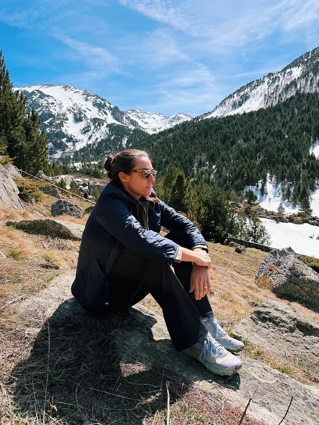 Learning to slow down… and enjoy it! Last 3 months of pregnancy ahead! They say they are the easiest, right? 🤣P.S. check last video to learn how to do a hike properly when pregnant