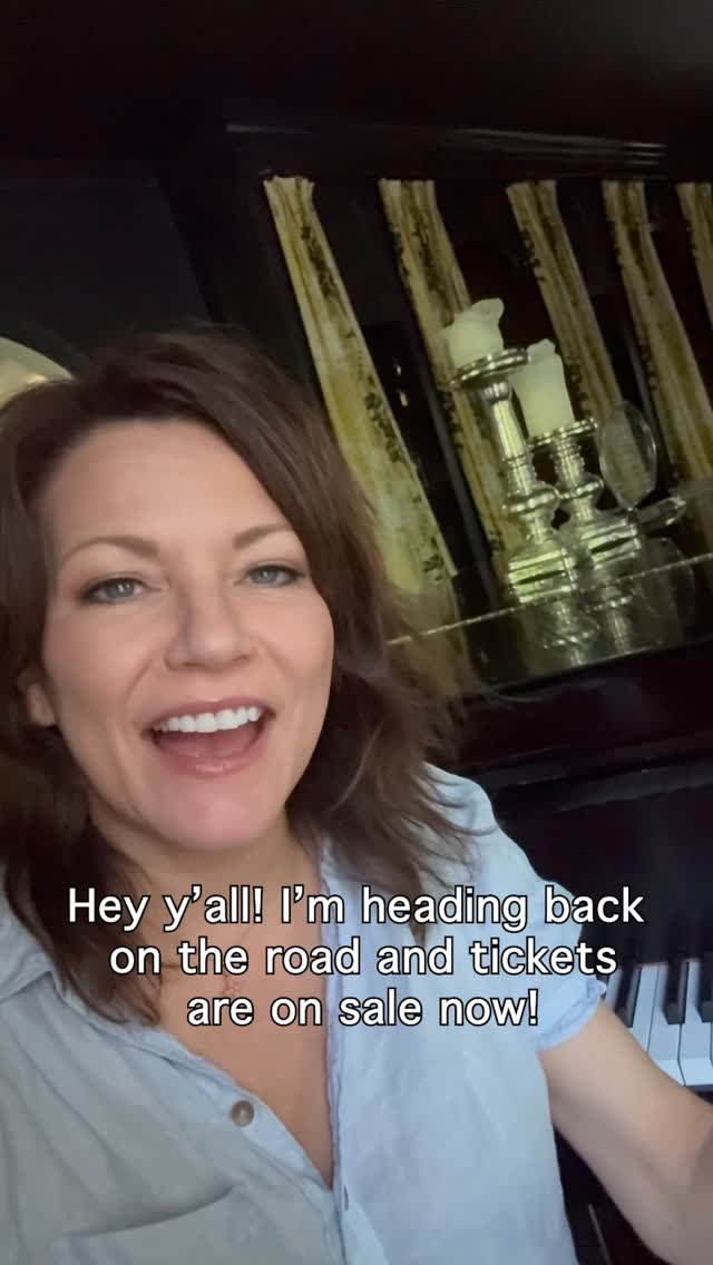 Can’t wait to see everyone on the road this fall! Which songs are you most excited to hear? Get your tickets now at the link in my bio. by @martinamcbride