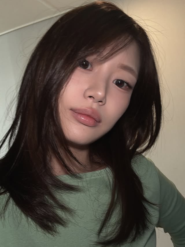 티셔츠 아딧 Slab Boatneck cotton t-shirt블러셔 vdl 토스트피치밤립 얼터너티브 누디티피치렌즈 오렌즈 글로이티어 그레이 by @tangerineshower