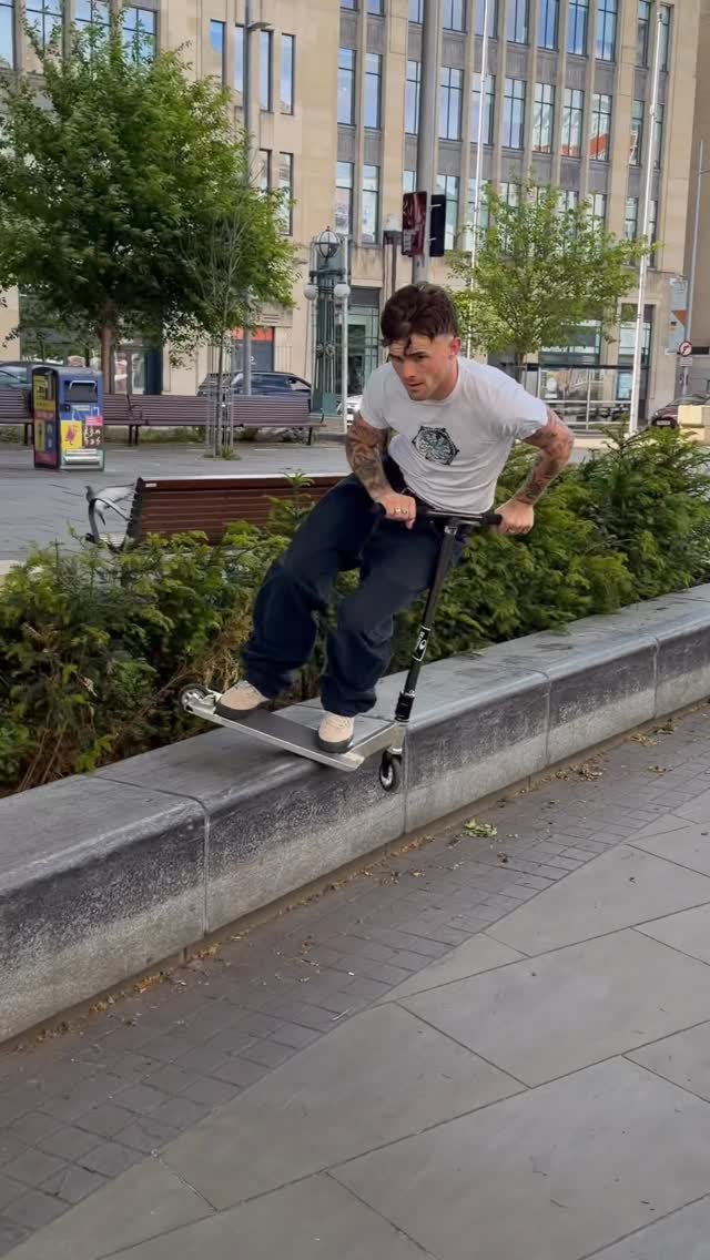 Bristol by @edengagliano