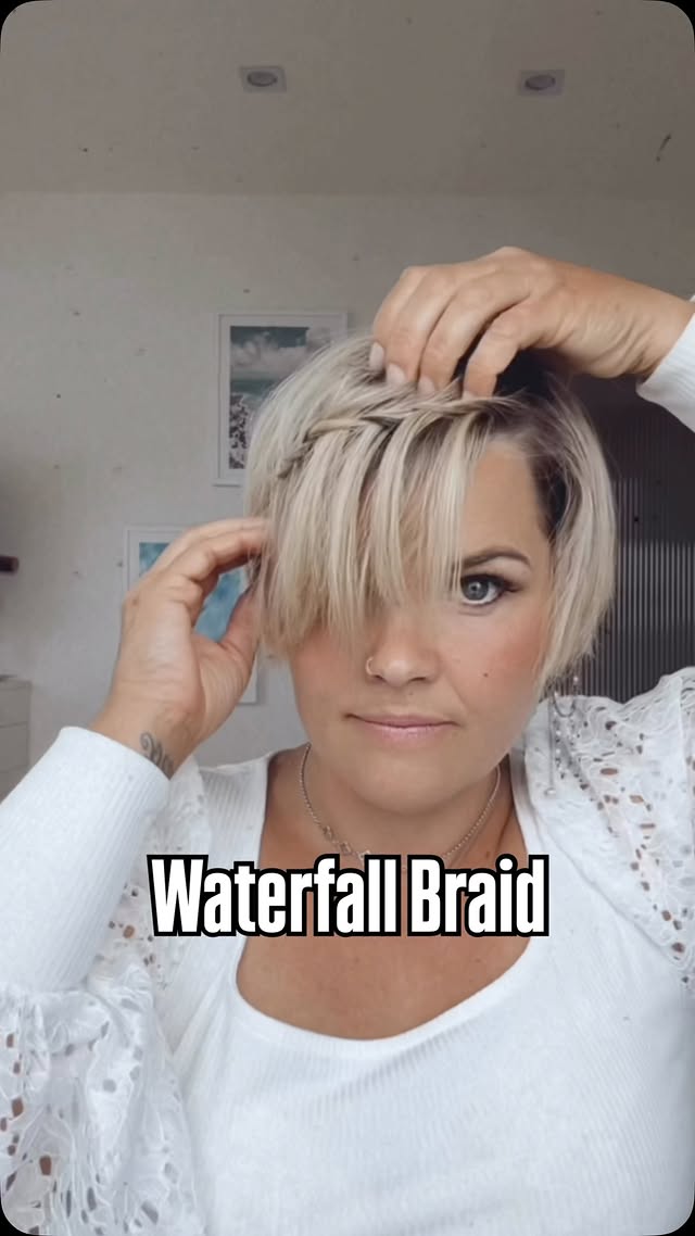 Waterfall braids work surprisingly well on short hair 🤍Especially if you’re growing out an undercut or pixie cut.I simply start with a normal 3 strand braid — and every time I bring the top strand over the middle one, I let it go and pick up a new strand from below.It looks much more complicated than it actually is by @salirasa