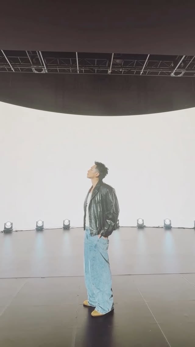 Feel It (너야) Challenge (Easy ver.) ✨누구나 편하게 즐길 수 있는 [Feel It (너야)] 챌린지 쉬운 버전을 공개합니다. 지금 바로 공식 사운드와 함께해 보세요.Introducing the easy version of the ’Feel It‘ challenge for everyone to enjoy. Join the movement now using our official audio!#RAIN #FeelIt #너야 #FeelItChallenge #너야챌린지 by @rain_oppa