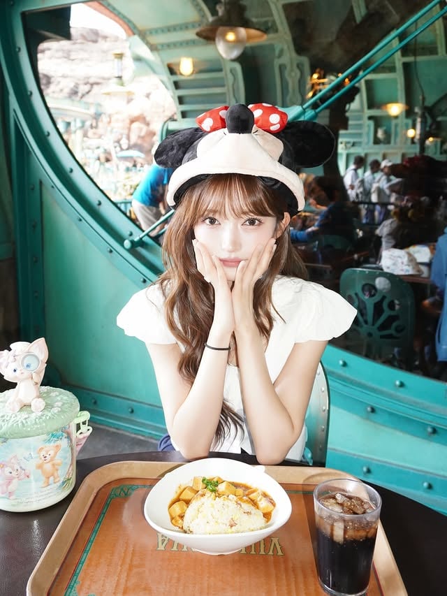 Tokyo DisneySea 🩵🩵🩵⁡ヴォルケイニアばっかり行っちゃうんだよね〜☆みんなのおすすめエリアも教えて〜🤤🍔 by @girls2_yoka_official