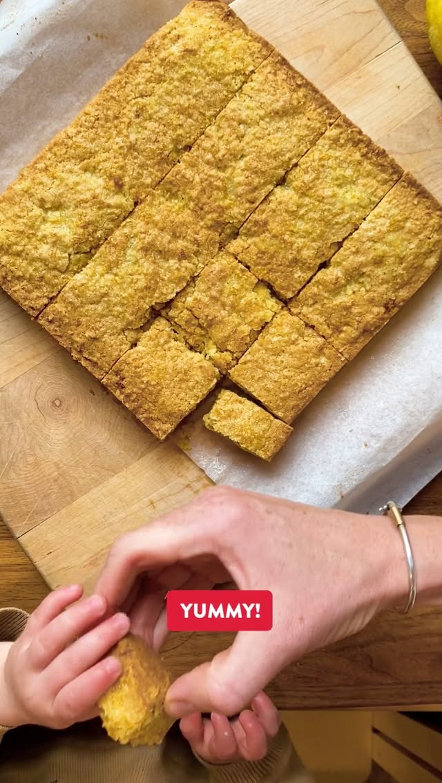 These Chewy Lemon Blondies are so easy to bring together,@life.of.kye is making them with her toddler! 🍋 Get Alexander Roberts' @alexanderbakes recipe for this #BakeOfTheWeek at the bakewithus link in our profile >> @kingarthurbaking, and always check that your little sous chefs only taste-test fully-baked bites. 😋 by @kingarthurbaking