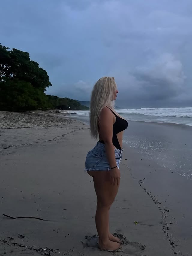 🧬🧝🏻‍♀️🌊 by @amethystfaymusic