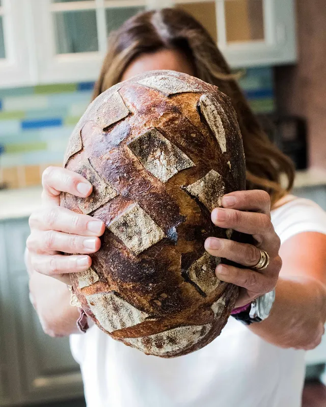 Sourdough starter will not hold you hostage – we promise! Maura Brickman has the step-skipping tricks to make recipes work for HER, not the other way around. Get our Do Nothing Sourdough recipe and learn how not to be a bread hostage at the link in our profile >> @kingarthurbaking by @kingarthurbaking