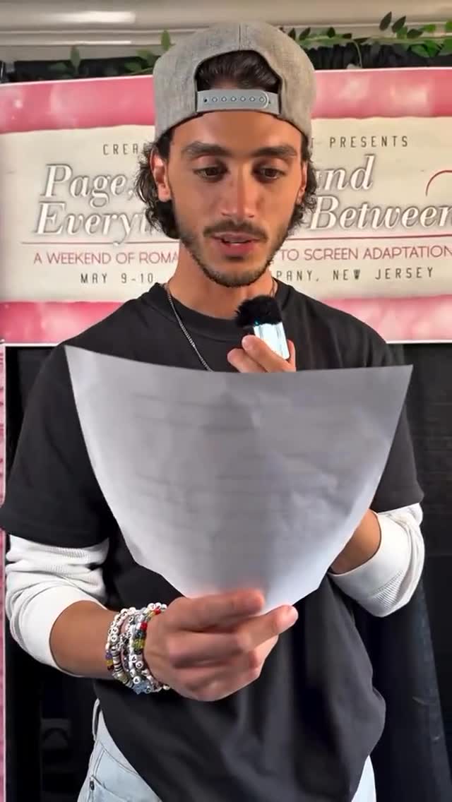 just call him anthony bridgerton 🤣 #offcampus @antoniocipriano_ @offcampusonprime @ellekennedyauthor @primevideo#thedeal #hannahwells #garrettgraham #ellekennedy by @thebridgertonfamily