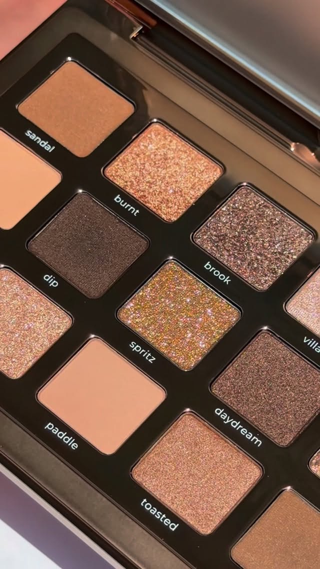 OUT NOW 🥳 My NEW TAN EYESHADOW PALETTE ☀️🤎 Available at www.natashadenona.com @ultabeauty @sephora @sephoracanada #sephoraxkohls #natashadenona #tanpalette #explore👀 Check out my stories for your favorite ND resellers launch dates 👀Shade Descriptions:Sandal 646SC – Cream Matte Medium CaramelBurnt 647SF – Sparkling Foiled Light Medium Pale CopperBrook 648SF – Sparkling Foiled Medium BrownVilla 649M – Metallic Light Warm Icy NudeKissed 650M – Metallic Satin Medium CaramelLazy 651SKM – Matte Light Medium Sandy NudeDip 652SC – Cream Matte Coffee Bean BrownSpritz 653SW – Sparkling Wet Medium BrassDaydream 654M – Metallic Satin Medium Dark BrownSerene 655SF – Sparkling Foiled Medium Rusty NudeSoft Spot 550CM – Matte Medium Sandy BrownCeleste 656MG – Metal Gloss Light Icy BeigePaddle 657SKM – Matte Light Medium Neutral NudeToasted 658M – Metallic Medium Toasty BrownGlide 659SC – Cream Matte Medium Dark Toasty Brown by @natashadenona