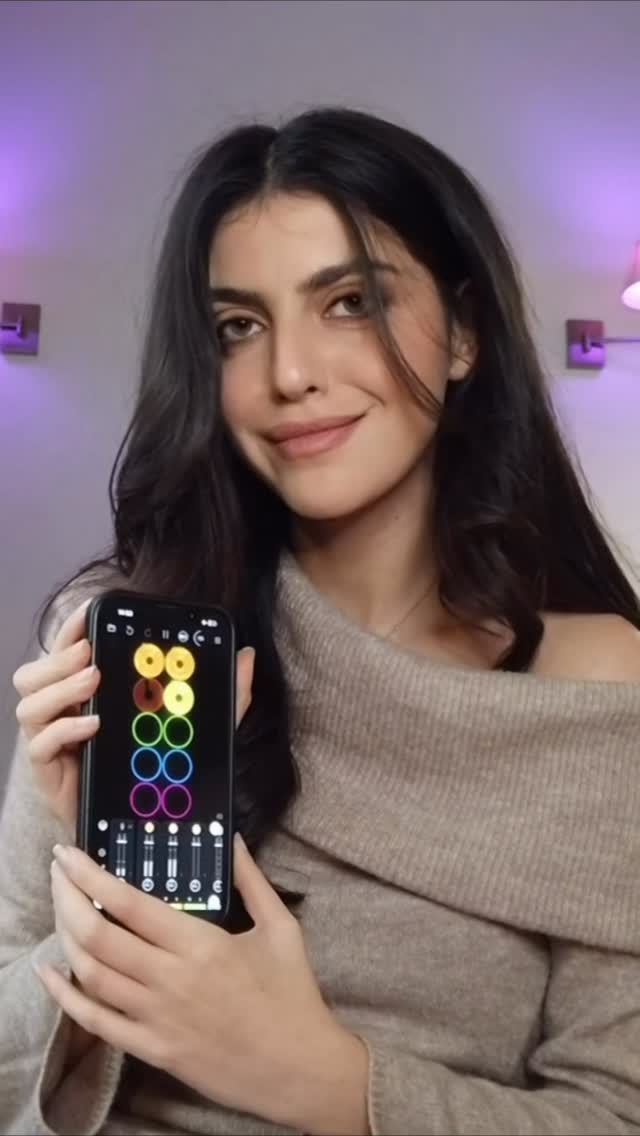 Life could be a dream ✨ Je me suis amusée avec l’app Loopy pro, je vous avoue que je n’ai pas l’habitude de vous montrer du chant (donc ça me stress) mais si ça peut vous faire découvrir une application sympa, ça me va ! by @estherium__