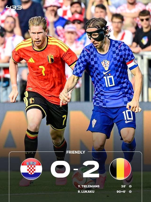 𝐀 𝐁𝐀𝐓𝐓𝐋𝐄 𝐎𝐅 𝐌𝐈𝐃𝐅𝐈𝐄𝐋𝐃 𝐋𝐄𝐆𝐄𝐍𝐃𝐒 🤝🇭🇷 40-year-old Luka Modrić going for his 5th WC🇧🇪 34-year-old Kevin De Bruyne going for his 4th WCAnd in a game between those legends, it was another midfielder, Youri Tielemans, who stepped up and became the match-winner 👀In the dying seconds, Romelu Lukaku also gets on the scoresheet, scoring his first goal since February 💪Belgium start their World Cup preparations with a 𝐖 🫡