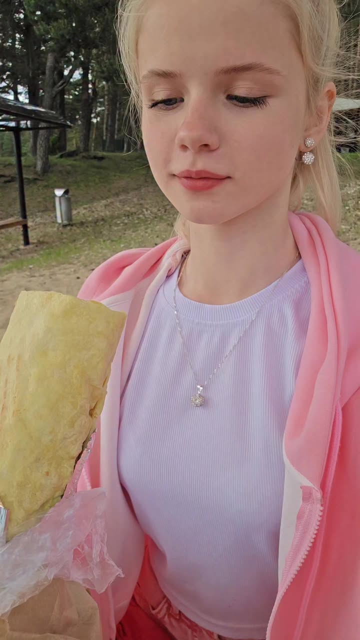 Поговорим о главном.... Вы тоже любите фастфуд? 🤣