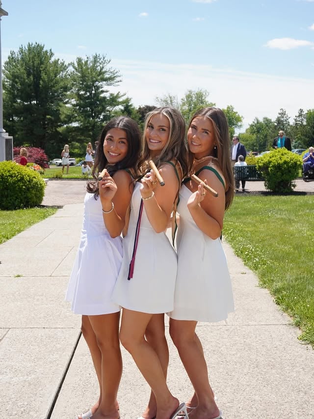 4 Years 2 Schools Later 🎓🥂#WoodLum🪵 #onceajerseygirlalwaysajerseygirl by @abbeycollings4