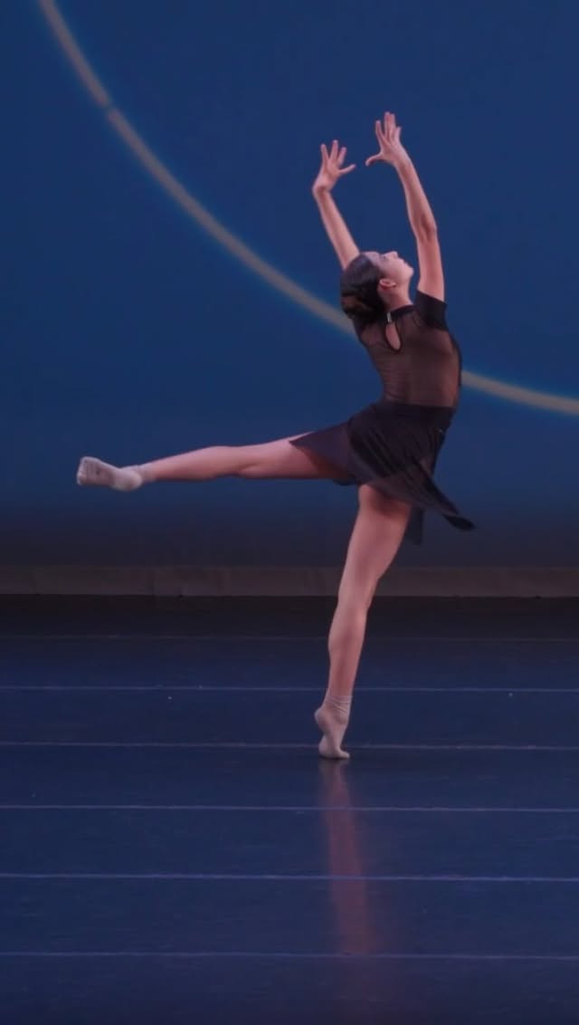 ✨YAGP Finals 2026 ✨Thank you Myles for creating this for me. I’m so grateful you trusted me with it ❤️I loved getting to explore all the complex parts, push myself as an artist, and show it to the world. I’ve always admired your choreography and I’m really happy we got to work together on this!Title: ThresholdChoreographer: @myleslavallee DW: @bluewaterdancewear @ak.dancewear by @victoriaonpointe_
