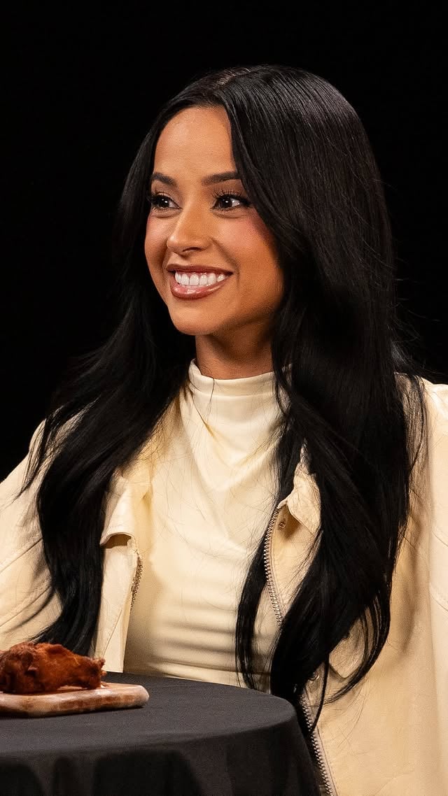 @iambeckyg's reaction to every wing on #hotones 🔥 by @iambeckyg