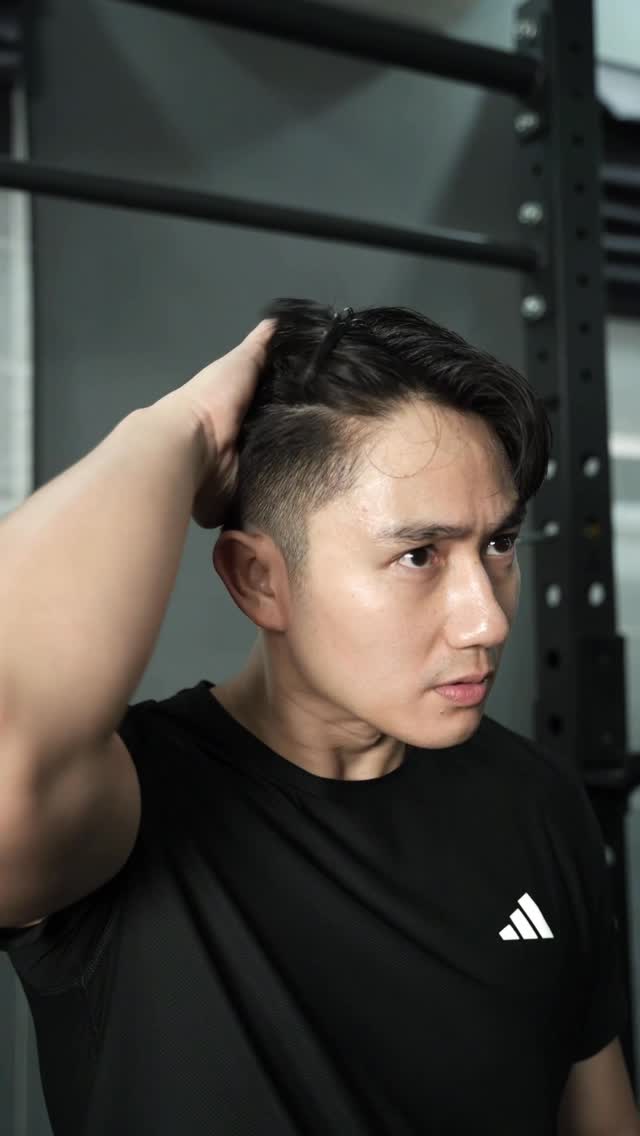 Di balik setiap gerakan yang terlihat ringan, ada konsistensi yang dijaga setiap hari.
Termasuk menjaga scalp tetap nyaman dalam setiap prosesnya. Stay active, stay fresh, stay CLEAR @clearindonesia 
#ClearScalpTonic #CLEARlyTahanBanting #AntiKetombePro