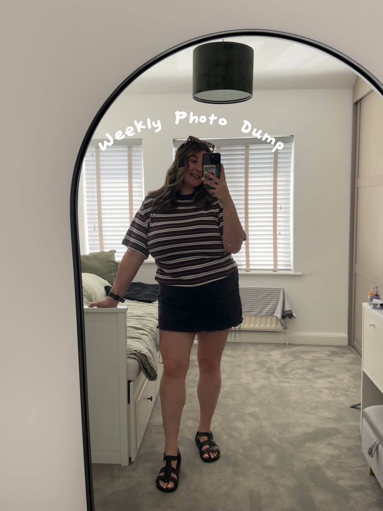 Weekly Photo Dump 📷✨ 22/52
 
• I got a new top which I LOVE!! 🌞
• We went to the pub to watch the football ⚽️
• This week’s obsession is yoghurt bowls! 🫐
• Yesterday’s run felt really good! 🏃🏻‍♀️
• I read two books this week 📖
• Sweet Chilli Chicken Mince Bowls coming soon! 🌶️
• This months @freddiesflowers 💐 (You can use code JessicL134 to get 50% off your first box, plus 10% off the next four AD AFF)

#photodump #weeklyphotodump