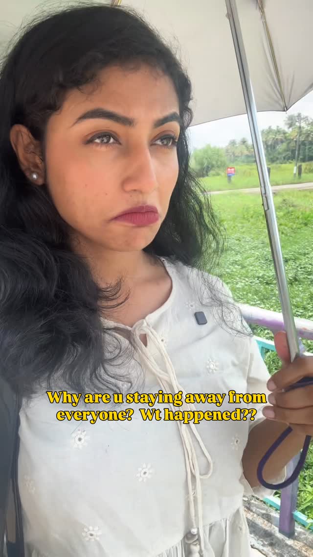 Chirikk mathram oru kuravumillaa...!!! by @varrsha._