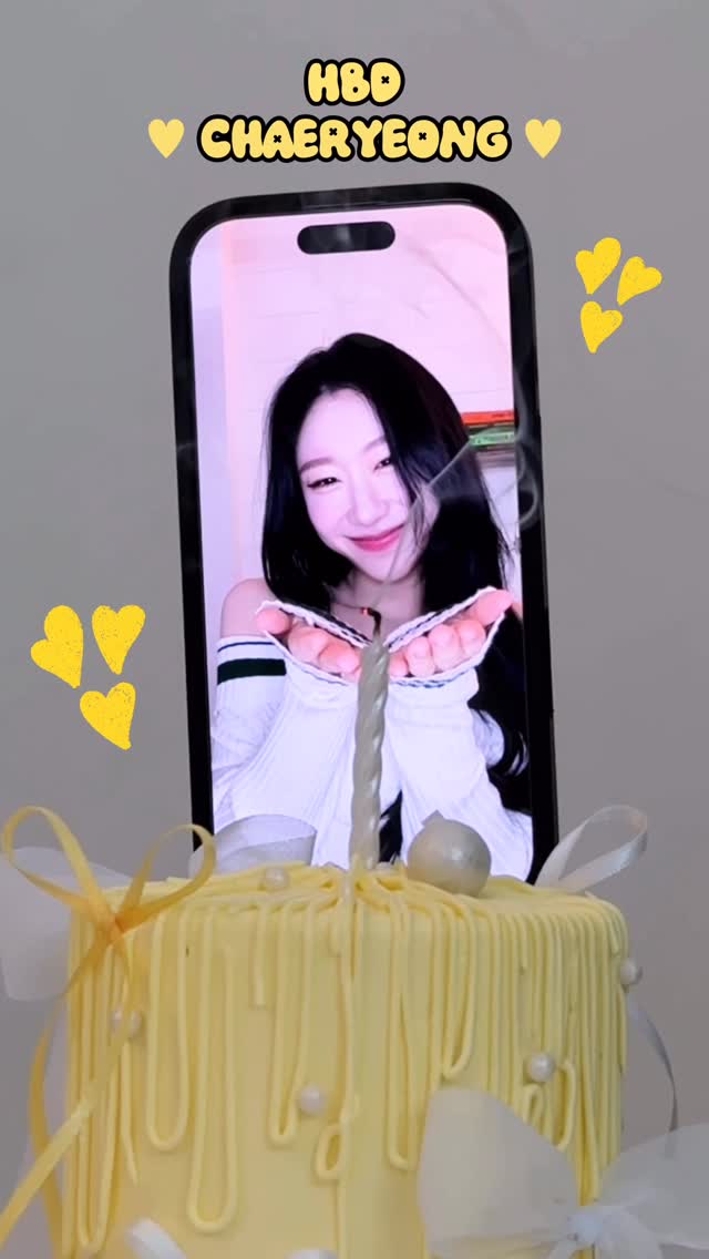 It’s CHAERYEONG day 🎂🥳

#ITZY #MIDZY 
#CHAERYEONG #채령
#HappyChaeryeongDay