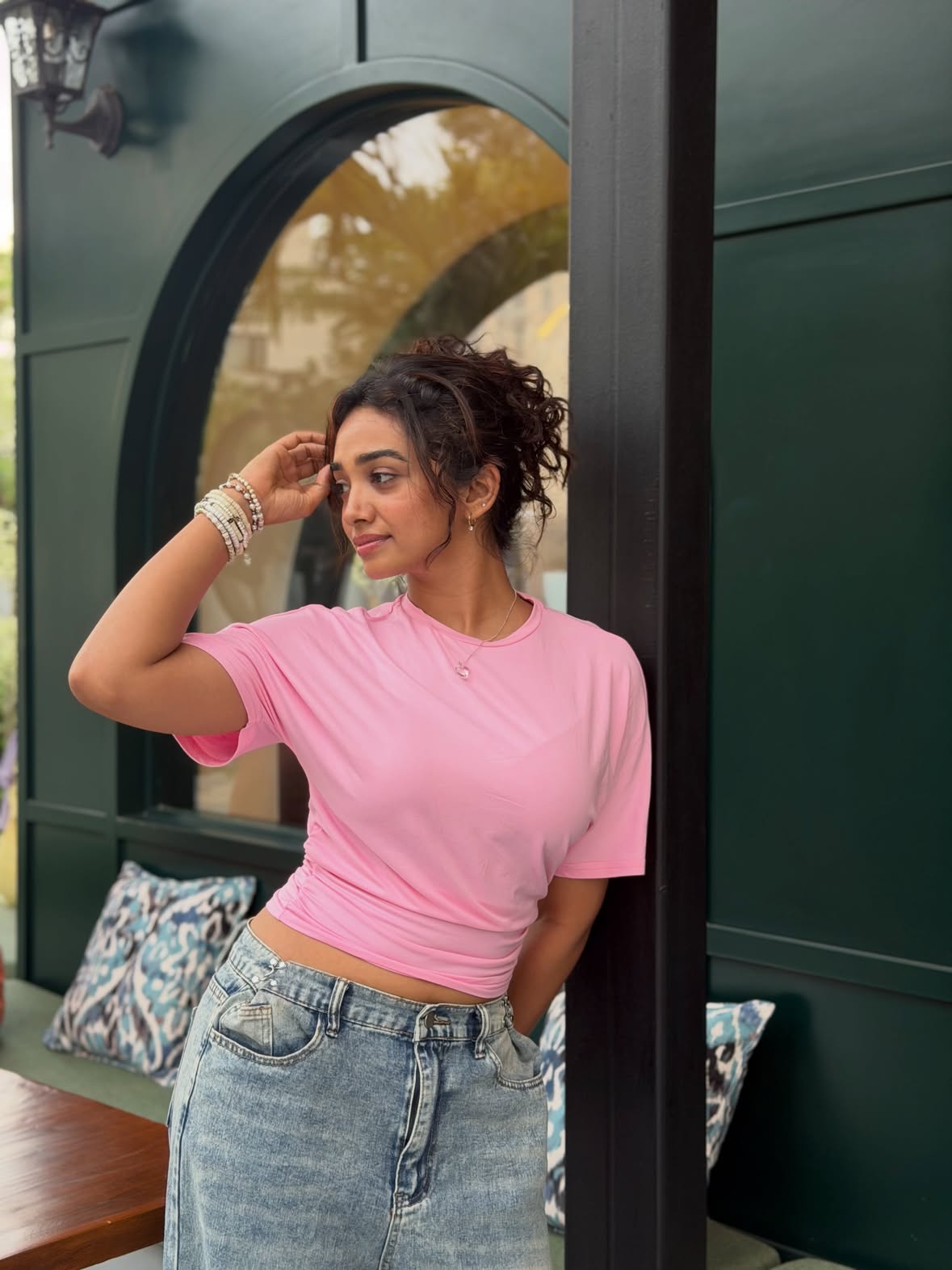 Hi, June! 🌸

PC: @nihal_kodhaty 💕