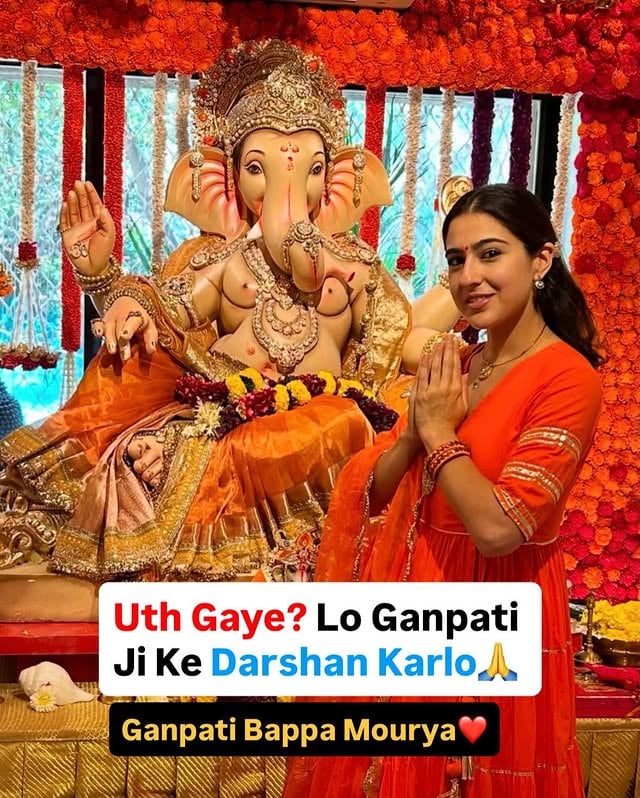 Share this with your friends and bless their day 🙏❤️

📸- @saraalikhan95

#ganpatibappamourya #aa #dl #saraalikhan
