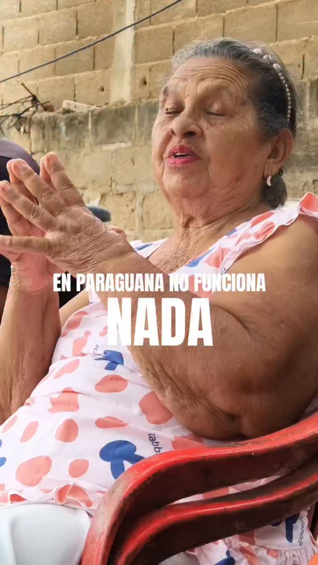 ​🛑 ¡PARAGUANÁ ALZA SU VOZ: GREGORIO GRATEROL ESCUCHA EL CLAMOR POPULAR! 📉⚡​🚀 ¡DATO MATA RELATO! No hay mejor auditoría de gestión que la que hace el ciudadano de a pie. En un encuentro en la parroquia Santa Ana de Paraguaná, los vecinos no se guardaron nada frente a Gregorio "Goyo" Graterol @goyo_graterol , a quien le expresaron su profunda frustración por el estado crítico de los servicios públicos. El reclamo es un grito desesperado y real: en la región, el colapso es total.​🕵️‍♂️ EL DATAZO:​El colapso total: Cuando una ciudadana afirma que "en Paraguaná no funciona nada", está resumiendo años de desinversión y una desconexión total de las autoridades con la realidad.​Goyo Graterol en terreno: La presencia de Goyo Graterol escuchando estas inquietudes es fundamental; no solo para documentar el desastre, sino para llevar el mensaje de esperanza y cambio de MaríaCorinaMacho directamente a quienes sufren el abandono.​La exigencia de cambio: Este contacto directo confirma que la ruta electoral, con María Corina Machado al frente, es la única vía para rescatar la dignidad y los servicios de esta importante zona de Falcón.​#TeGustaEsteDato porque no ignoramos el sentir de nuestra gente. La realidad no se puede ocultar con discursos; la realidad está en las calles y en la voz de quienes exigen vivir con dignidad. ¡La organización no se detiene! 👊⚡​👇 ¿Qué opinas de la situación en Paraguaná y la ruta que plantea la dirigencia? ¡El debate es necesario, deja tu opinión! 💬🗣️​#TeGustaEsteDato #Paraguaná #SantaAna Falcón CrisisDeServicios by @tegustaestedato
