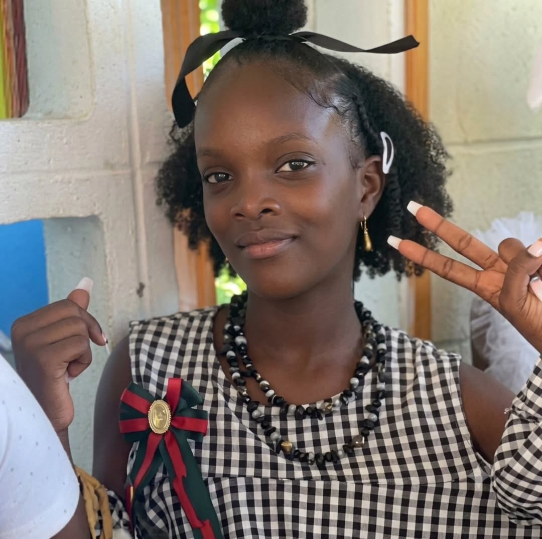 12-YEAR-OLD MISSING GIRL FOUND DEAD IN FOREST 

The body of 12-year-old Mercedes Carbera of Los Iros, Erin, was discovered in a forested area in Carapal, Erin, on Sunday morning, according to the Hunters Search and Rescue Team.

According to reports, shortly before midday on Saturday, Carbera's grandfather placed her in a vehicle at Lorensette North Trace, Rancho Quemado to her home at Los Iros Road, Erin.

She never arrived. 

Searches were done by the TTPS and the Hunters Search and Rescue Team.

On Sunday morning, her body was found in a forested area in Carapal, Erin. Cabera was a student of the St. Francis Erin RC Primary School.