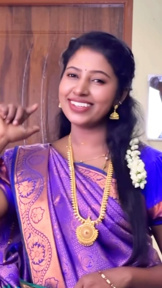 🍂🫣🙆‍♀️உன்ன திருத்த முடியாது…#rubistyle #reels #love #tamilsong #rubi by @lovewith_rubi_style