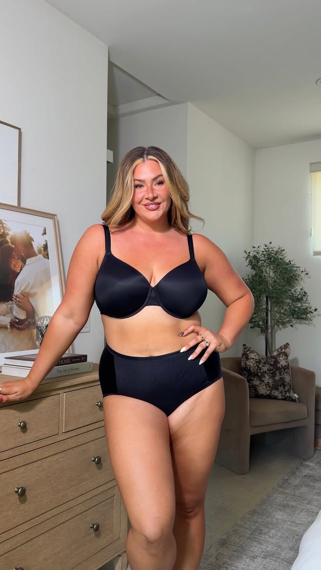 let’s call this for what it is: a winnnnn 🤝 
the Vanity Fair Radiant Collection really took me by surprise here, absolutely loved how smoothing their underwire bra and underwear set truly felt. 

for any outfits details & direct links just comment ‘outfit’ and i’ll DM you 🤎xx 
 #VanityFairRadiantPartner @shopvanityfair @walmart