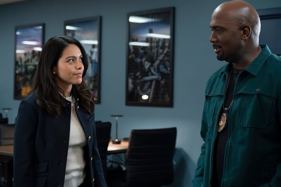 Friends like this who will stream #TheRookie with you all summer long.