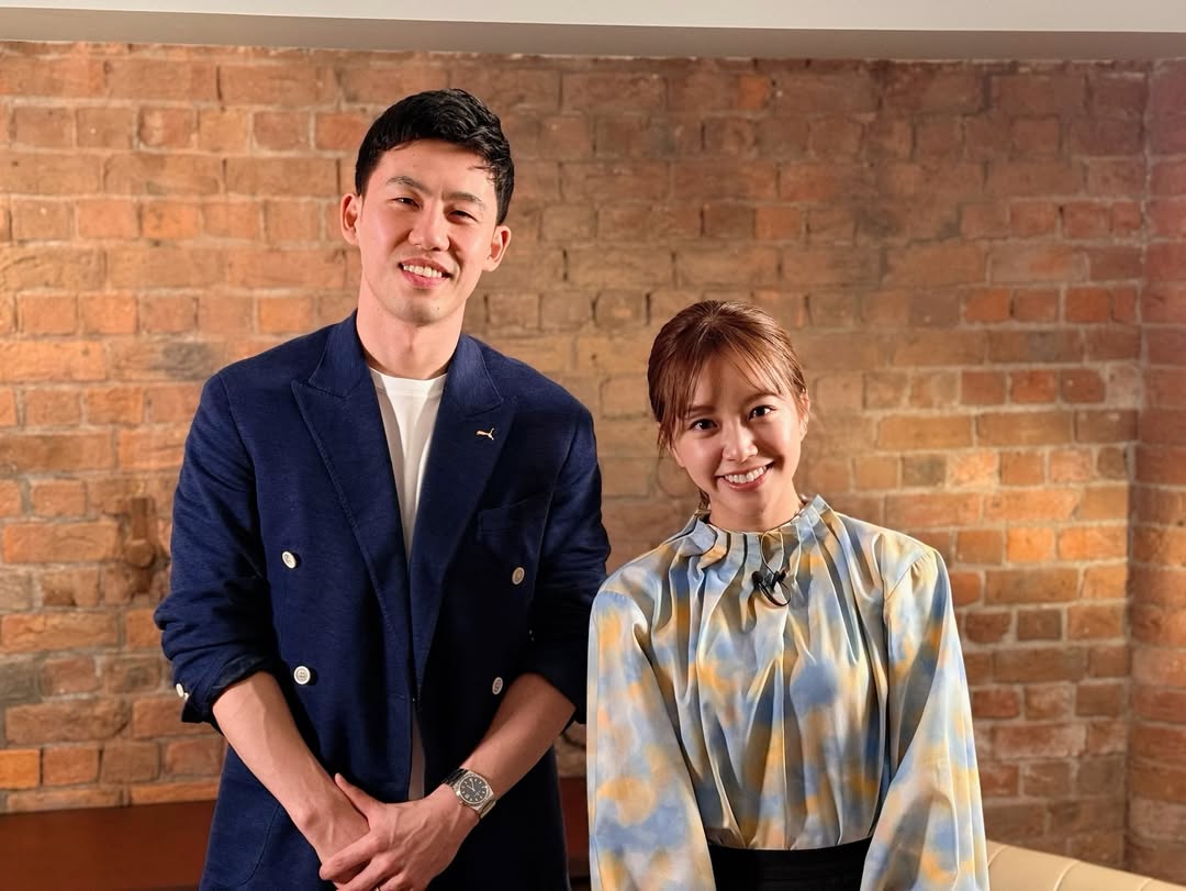 🎥本日よりABEMAで無料配信されている特別番組「青炎 遠藤航集大成の決意 Presented by 日本財団」で、インタビュアーを担当させていただきました！遠藤航選手に4か月間独占密着した貴重な映像が満載。普段の取材ではなかなか見えない、遠藤選手の人間性や姿にも迫った特集です。このプロジェクトに懸けるチームABEMAの熱量と本気が本当にすごくて。その熱を受け取りながら臨んだインタビューは、なんと90分！笑(遠藤選手、貴重なお時間を本当にありがとうございました🙇‍♀️)長時間の取材にもかかわらず、一つひとつの質問に丁寧に向き合ってくださり、さまざまな心境を伺うことができました。心熱くなるこの企画に携わることができ、本当に光栄です！！60分に詰まった、日本代表キャプテン・遠藤選手の覚悟と想い。ワールドカップ開幕前に、ぜひご覧ください！#abematv #samuraiblue #遠藤航 選手 by @emiri_nakagawa