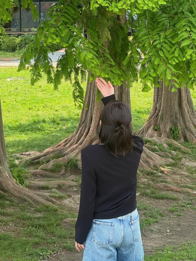 💚🍀🤢🌿🌱☘️🌳🥦🍏📗🫛🐾