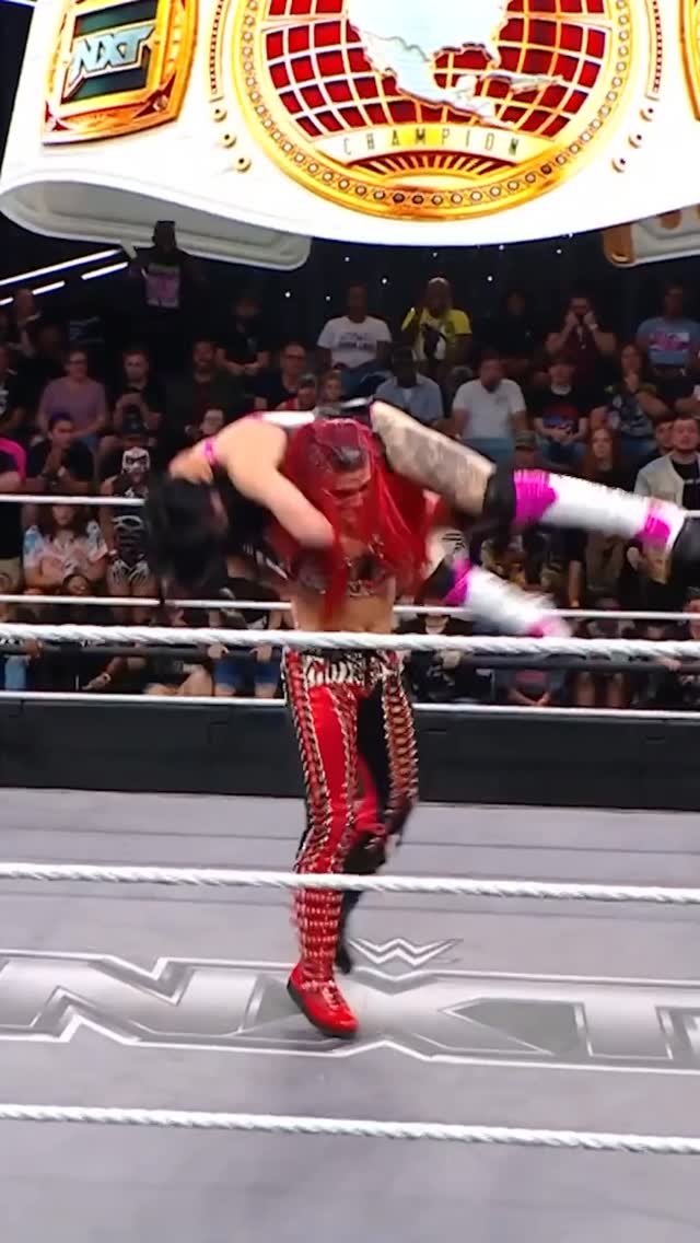 @zariawwe_ has finally captured the NXT Women’s North American Championship! 🏆 #WWENXT